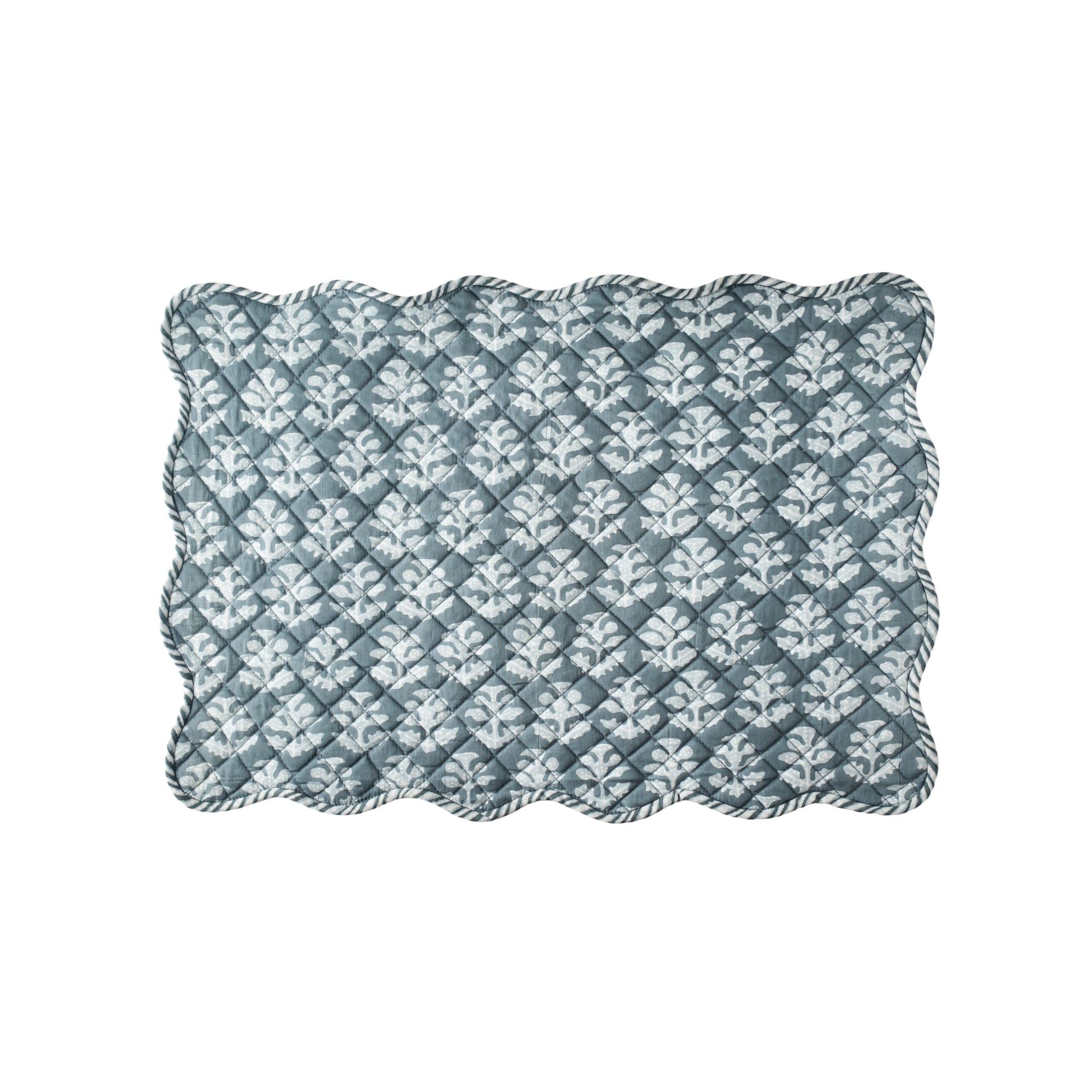 BLOCK PRINT PLACEMAT, GREY LEAF FLORAL WITH SCALLOP TRIM The Pink